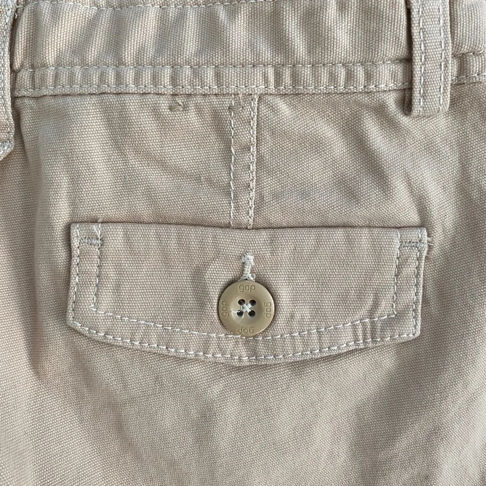 GapKids Khaki Crops + Graphic Short-Sleeve Tee XXL (14-16)